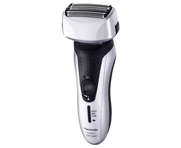 Бритва сетчатая Panasonic ES-RF31 реж.эл.:4 питан.:аккум. серебристый/черный